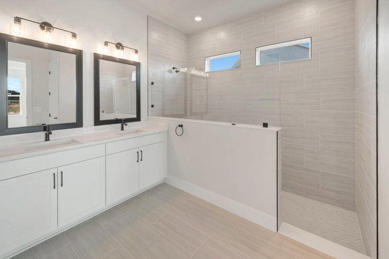 Owner's Bath