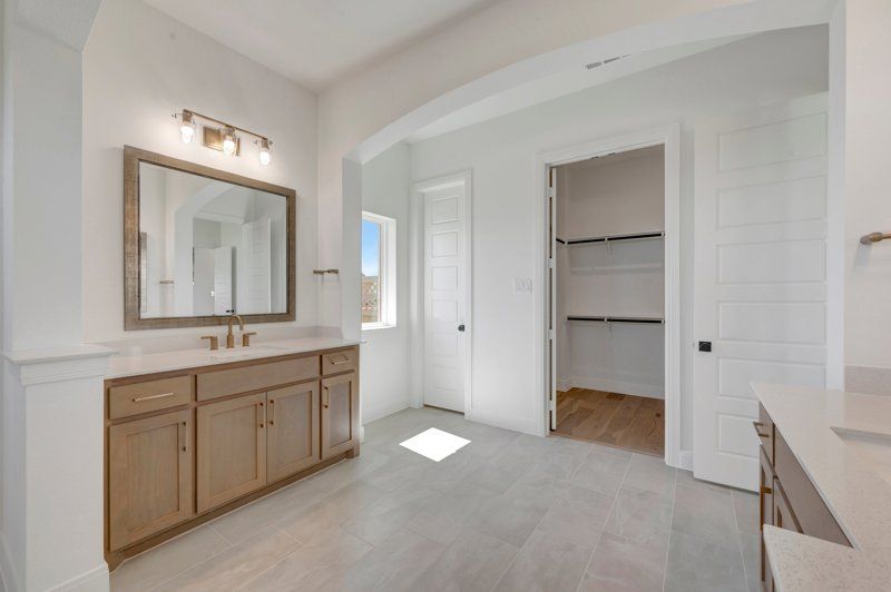 Owner's Bath