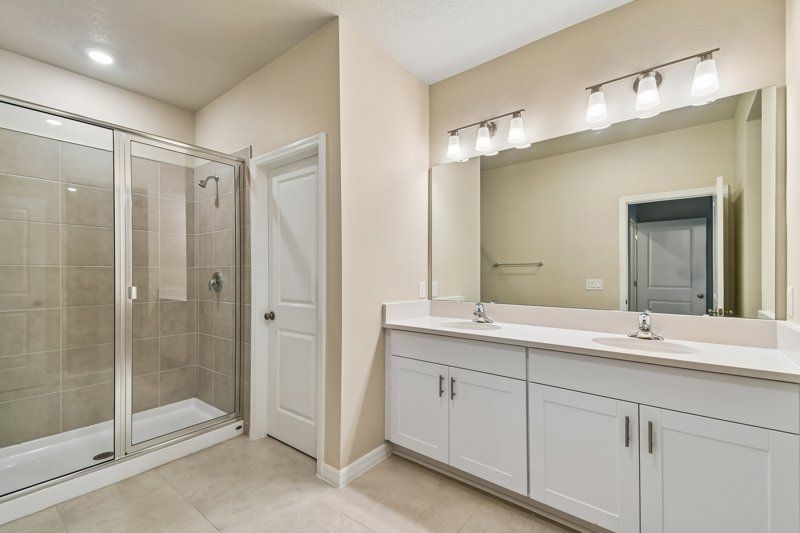 Owner's Bath