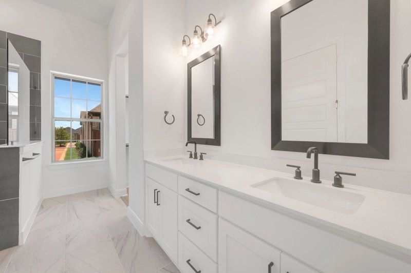 Owner's Bath