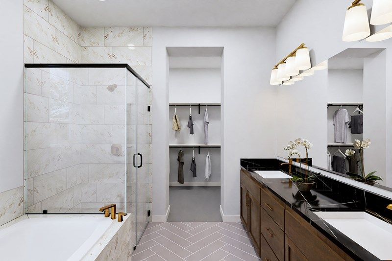 The Lavender - Owner's Bath