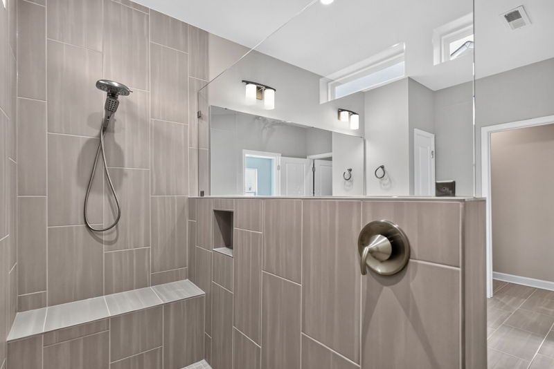 Owner's Bath