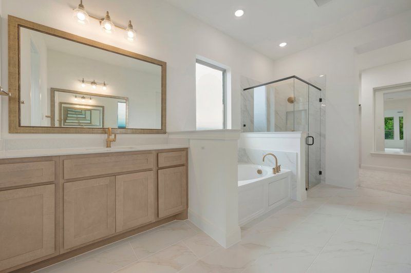 Owner's Bath