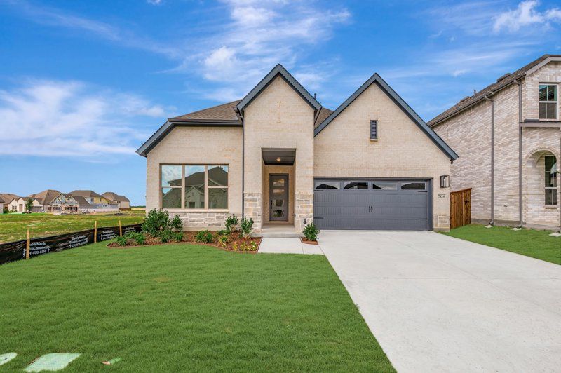 Tulip - Tavolo Park Cottages: Fort Worth, Texas - David Weekley Homes