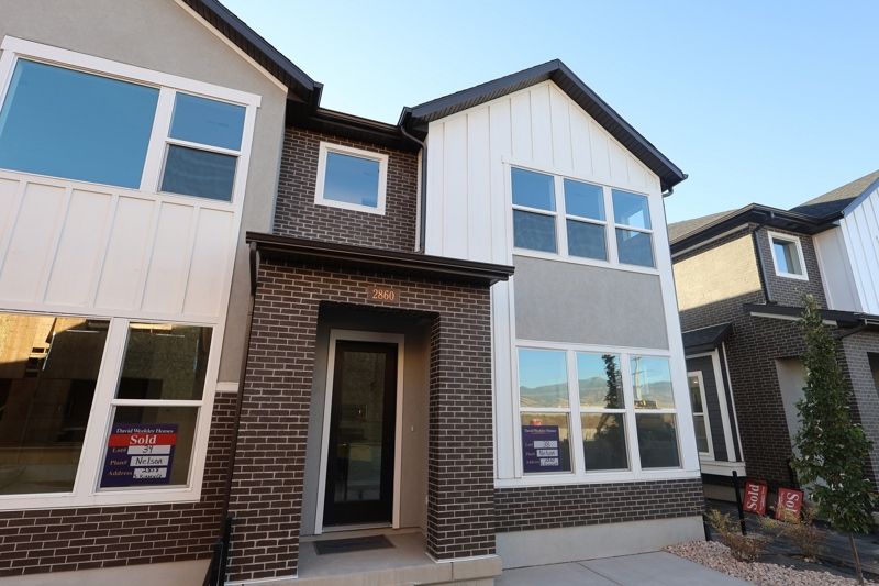 Nelson - Bonneville Towns: West Valley City, Utah - David Weekley Homes