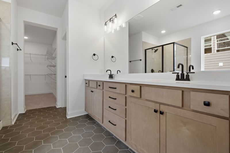 Owner's Bath