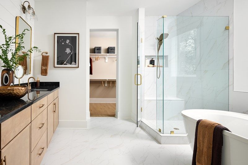 The Oakcroft - Owner's Bath
