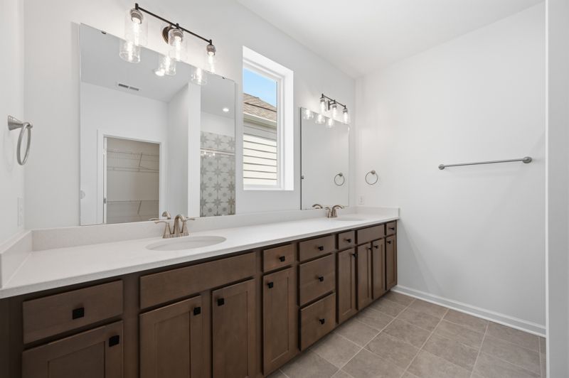 Owner's Bath