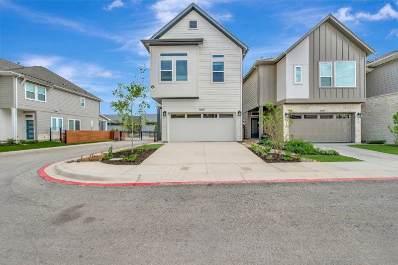 Heeler - The Twilight at Goodnight Ranch: Austin, Texas - David Weekley Homes