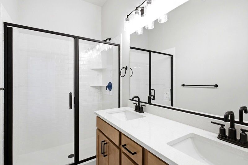 Owner's Bath