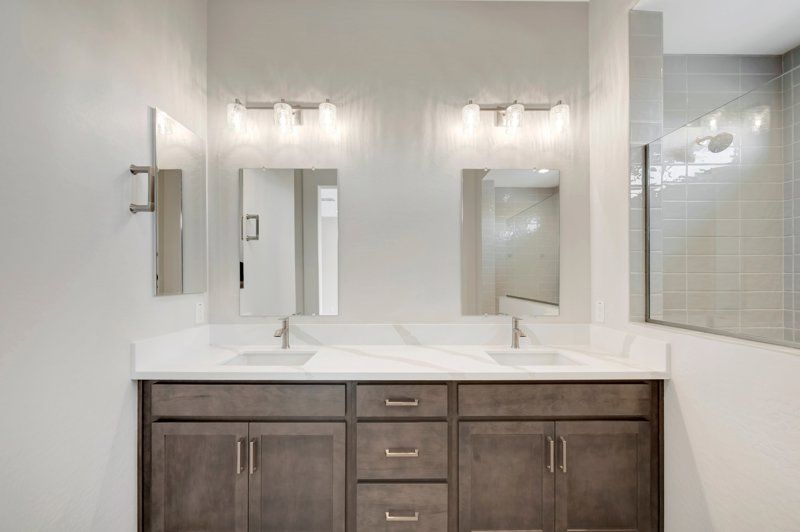 Owner's Bath