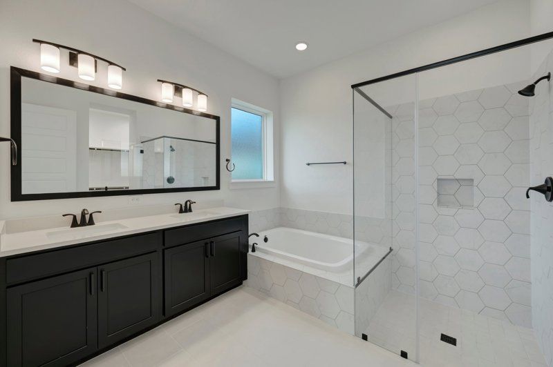 Owner's Bath