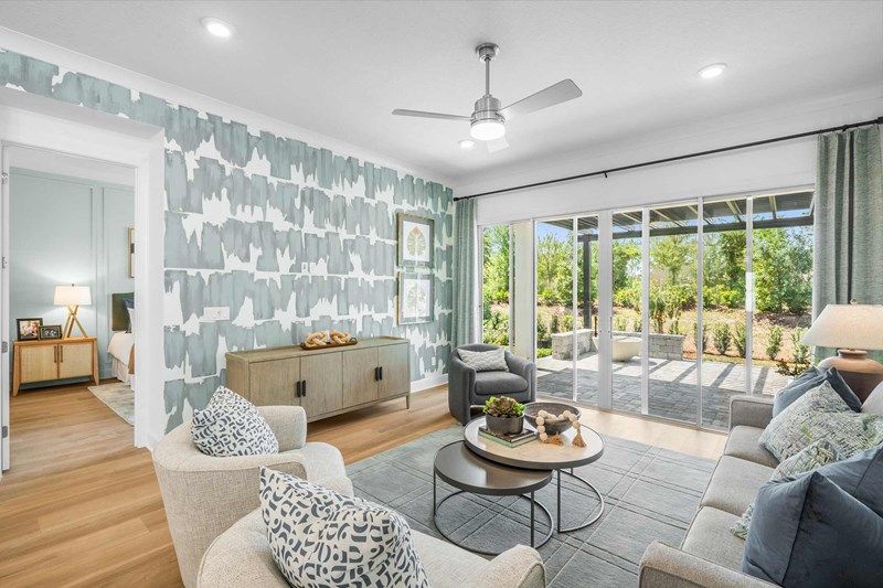 The Saw Mill - Family Room