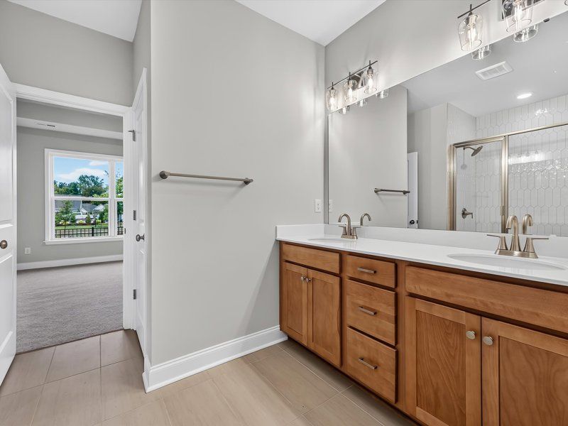 Owner's Bath