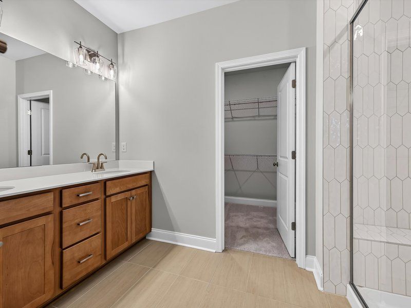 Owner's Bath