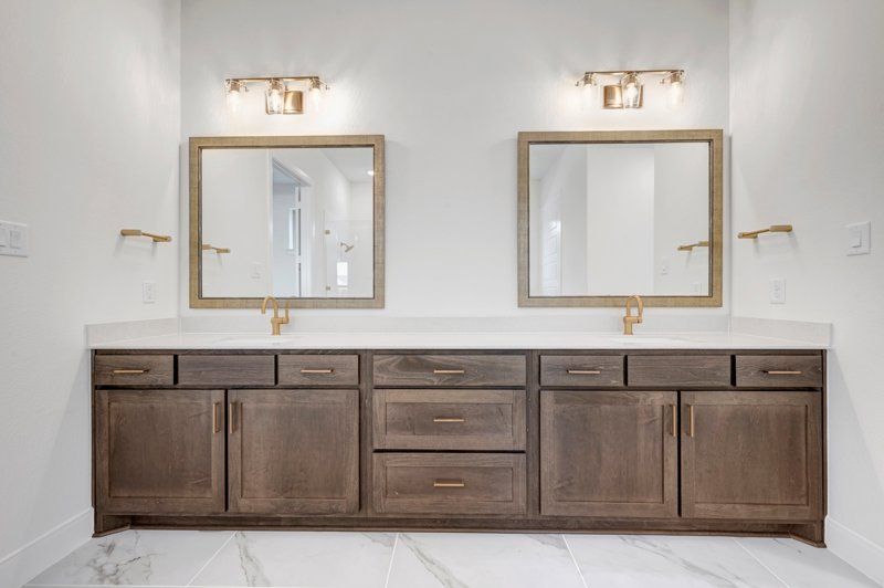 Owner's Bath