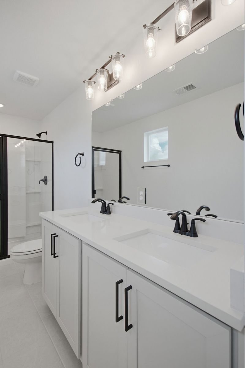 Owner's Bath