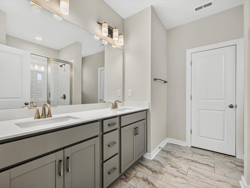 Owner's Bath