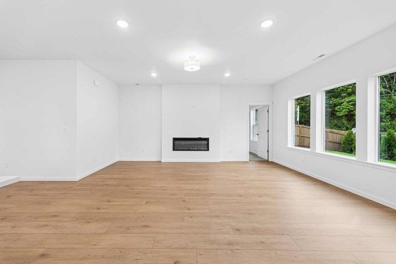 The Bonbrook - Family Room
