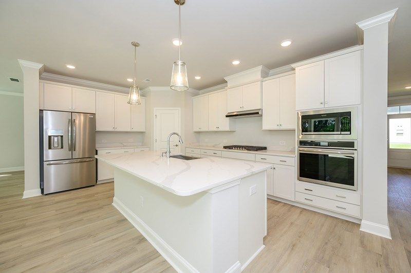 The Ponder - Kitchen