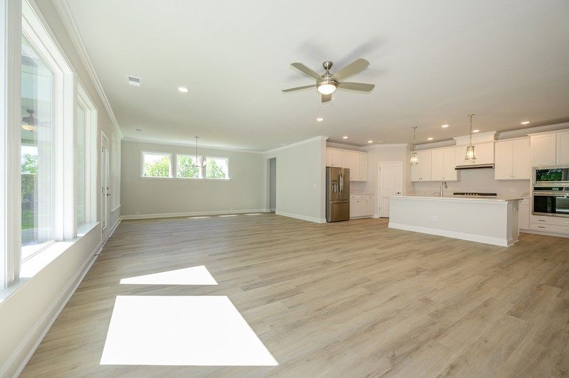 The Ponder - Family Room