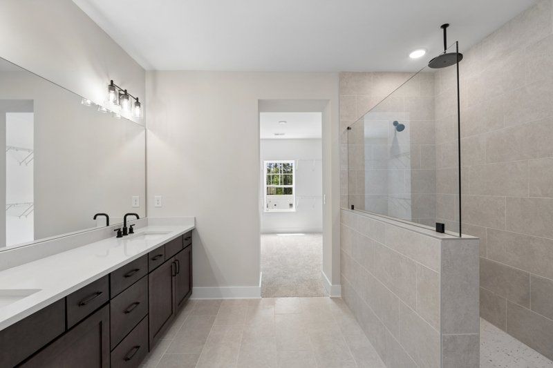 Owner's Bath