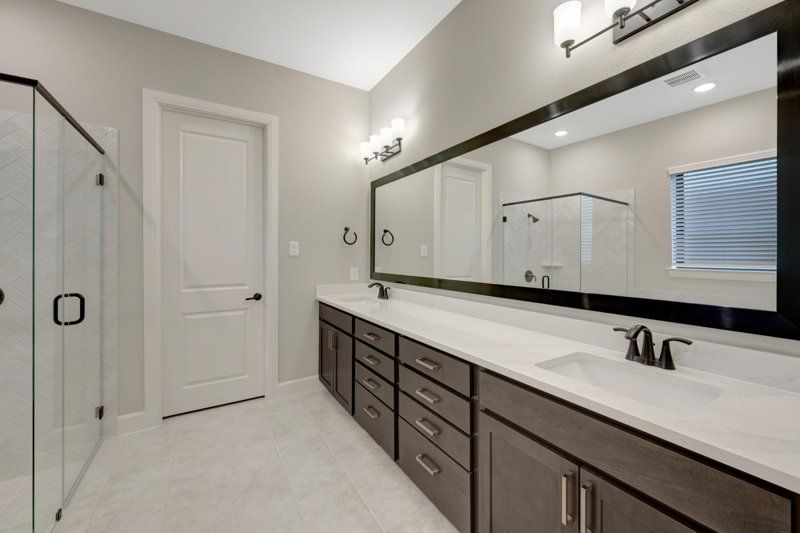 Owner's Bath