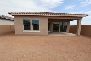 2947 E Mission Ln (Muscat)