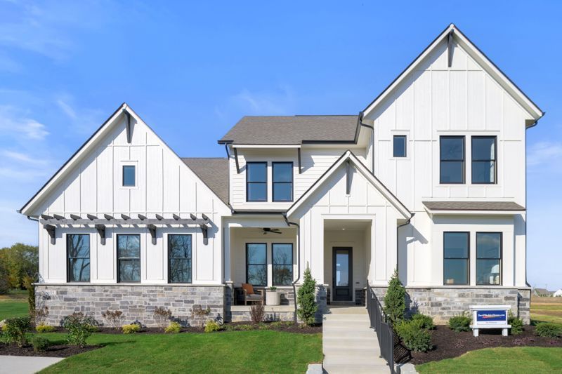 Chatham Village - The Executive Collection por David Weekley Homes en Indianapolis Indiana