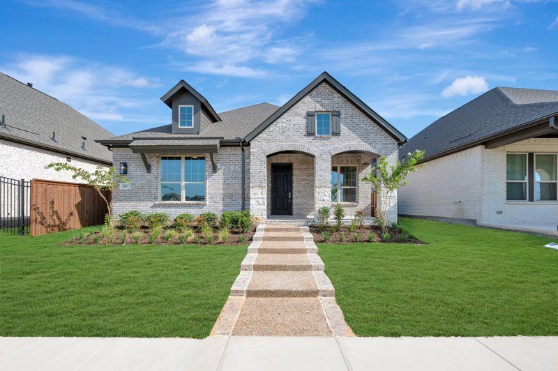 Lockhart - Elements at Viridian - Signature Series: Arlington, Texas - David Weekley Homes