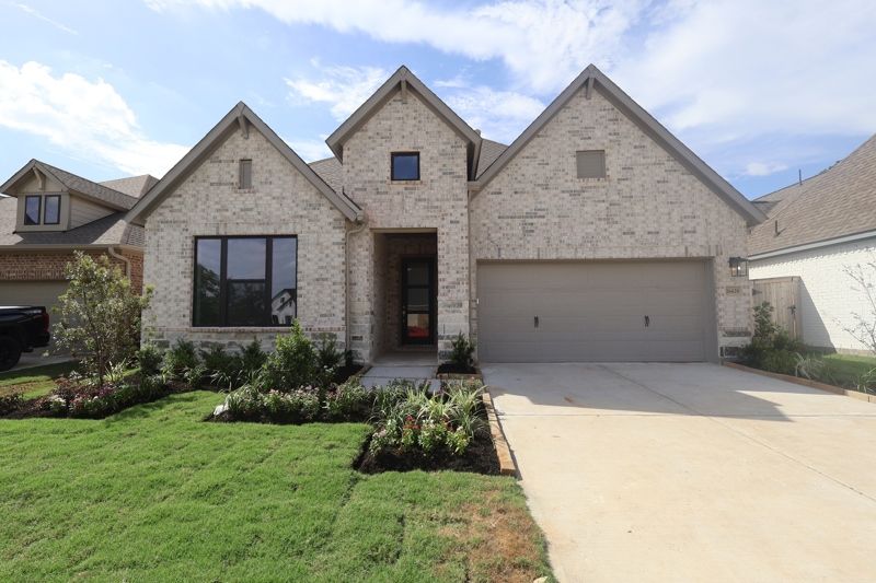 Magnolia - Kresston - Enclave Collection: Montgomery, Texas - David Weekley Homes