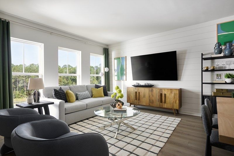 The Tundra - Family Room