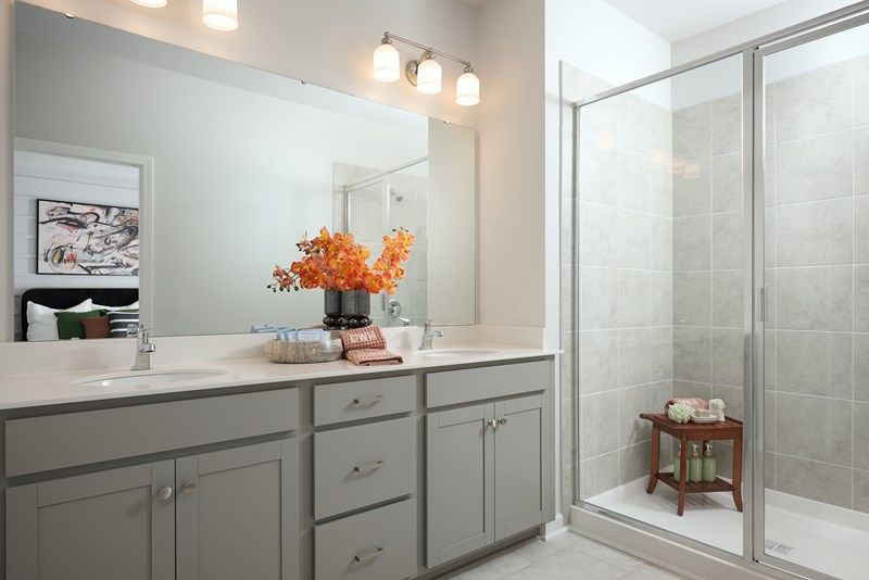 The Nuthatch Vista - Owner's Bath