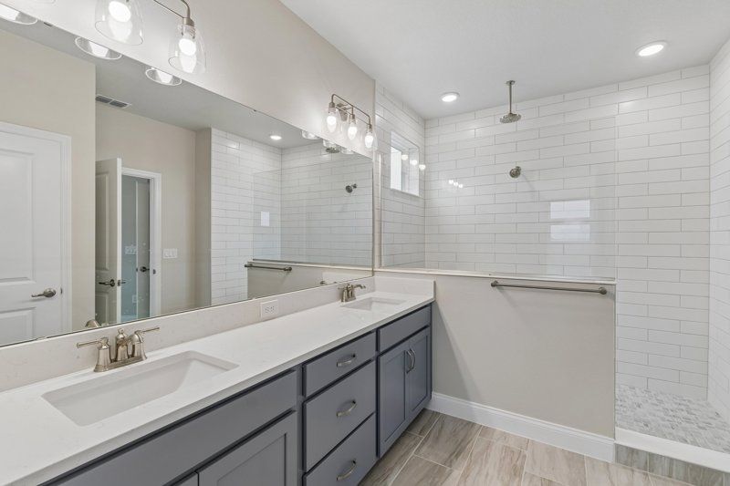 Owner's Bath