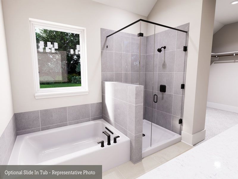 Owner's Bath