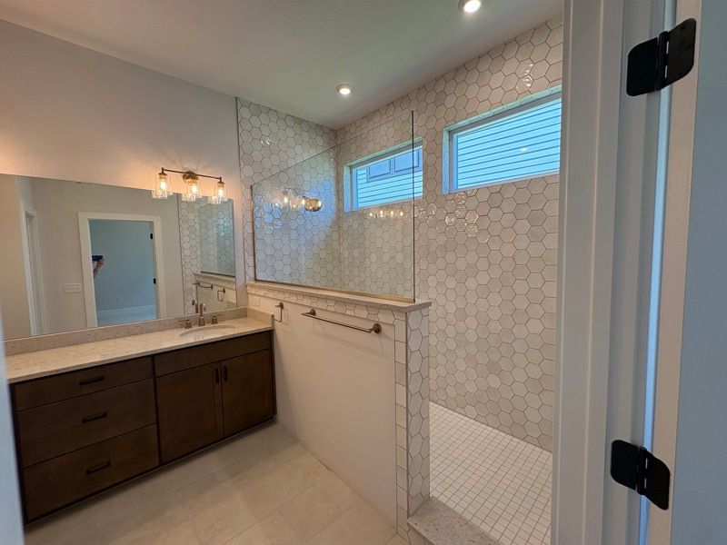 Owner's Bath