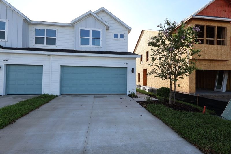 6418 Jensen View Avenue (Creekbend)