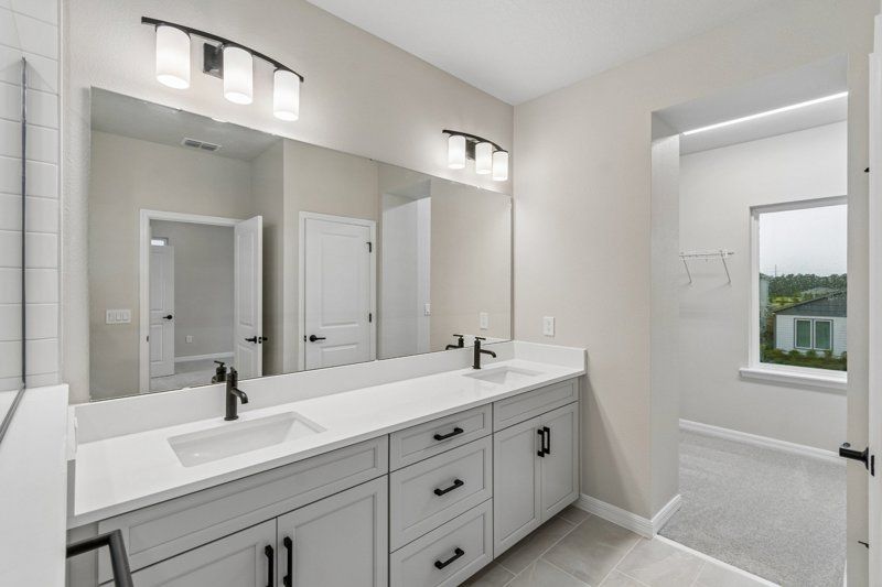Owner's Bath
