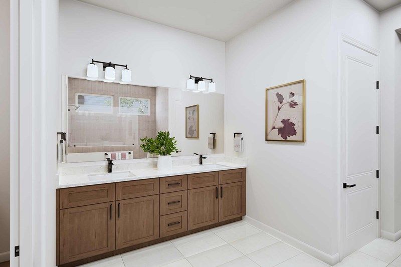 The Taft - Owner's Bath