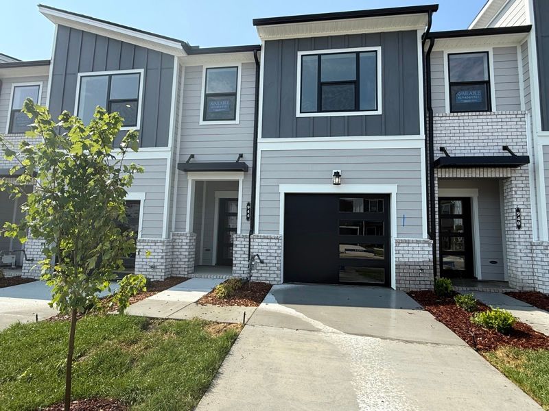 Bunting Int - Nexus Townhomes: Gallatin, Kentucky - David Weekley Homes
