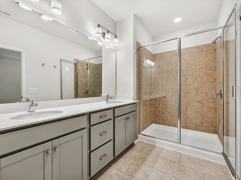 Owner's Bath