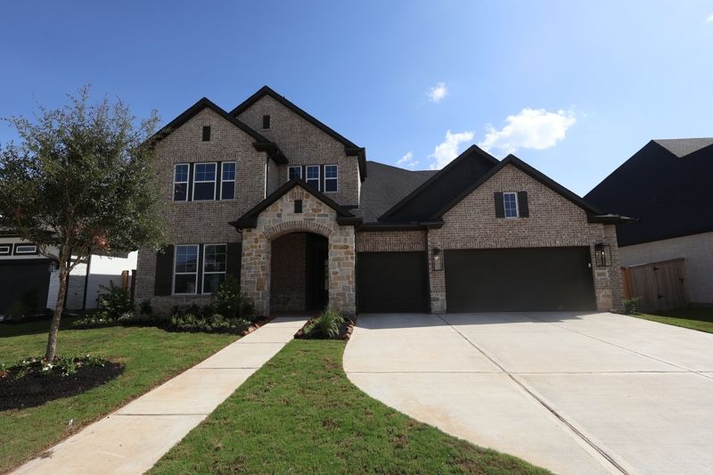 Meadows - Jordan Ranch - Premier Collection: Fulshear, Texas - David Weekley Homes