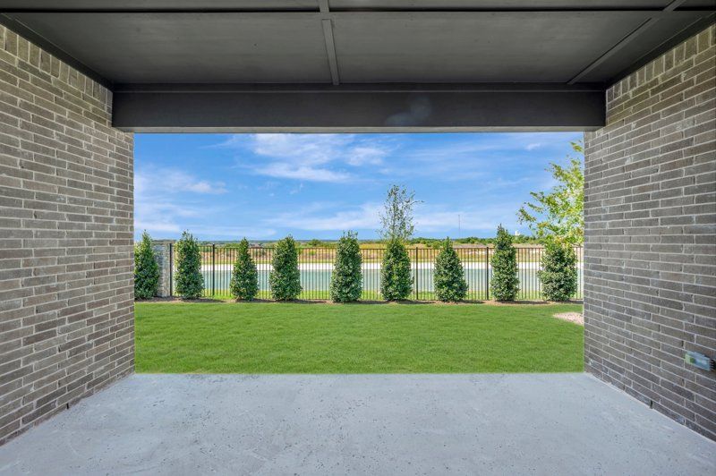Exterior Rear