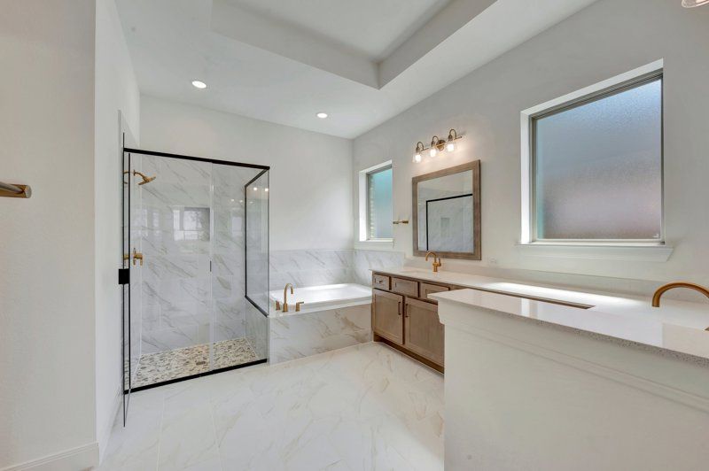 Owner's Bath