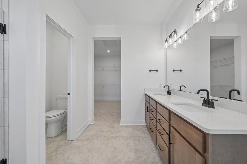 Owner's Bath
