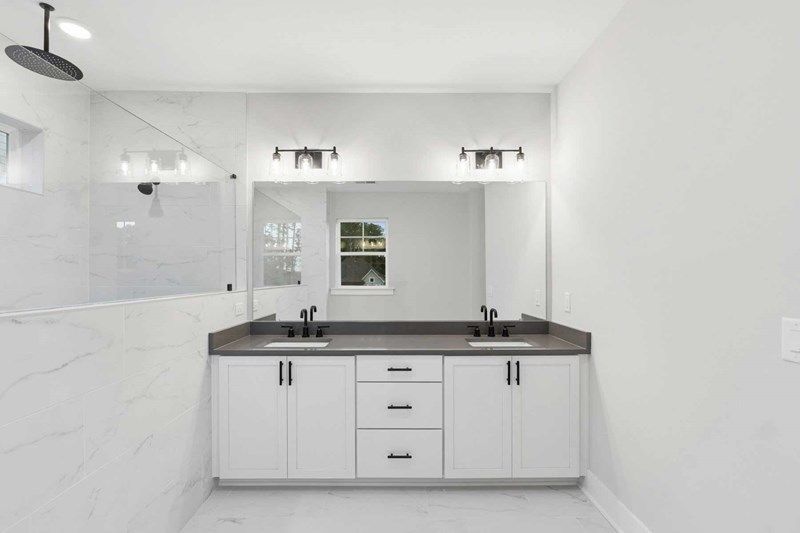 The Kimball - Owner's Bath