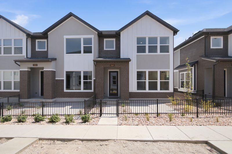 Nelson - Bonneville Towns: West Valley City, Utah - David Weekley Homes