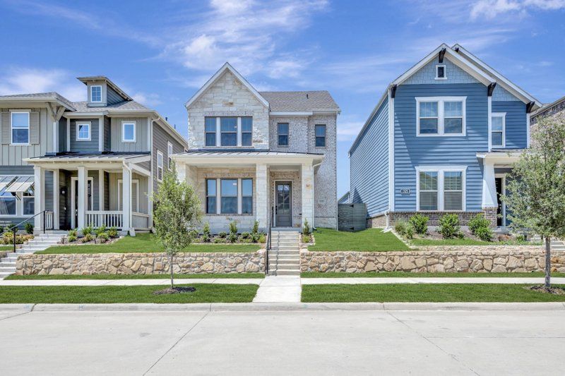Crossgate - The Retreat at Harvest: Argyle, Texas - David Weekley Homes