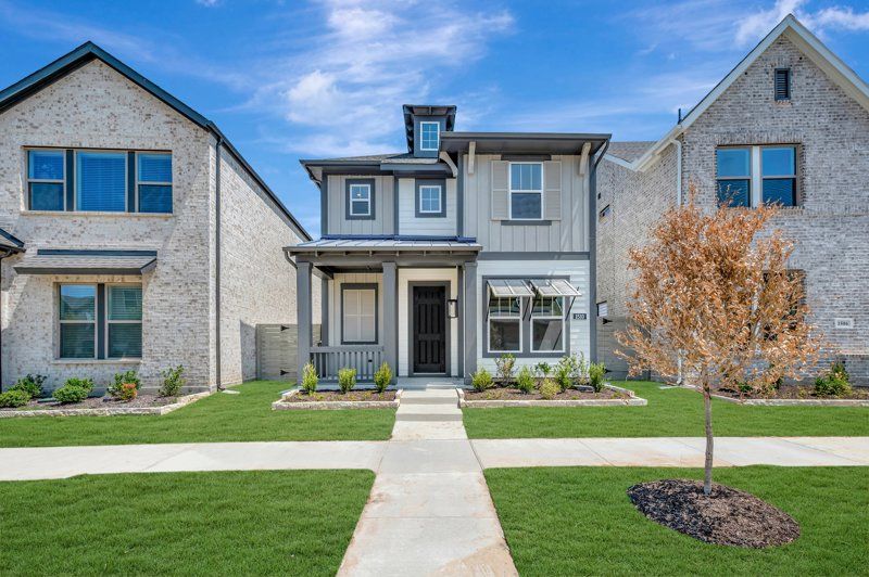 Ridgepoint - The Retreat at Harvest: Argyle, Texas - David Weekley Homes