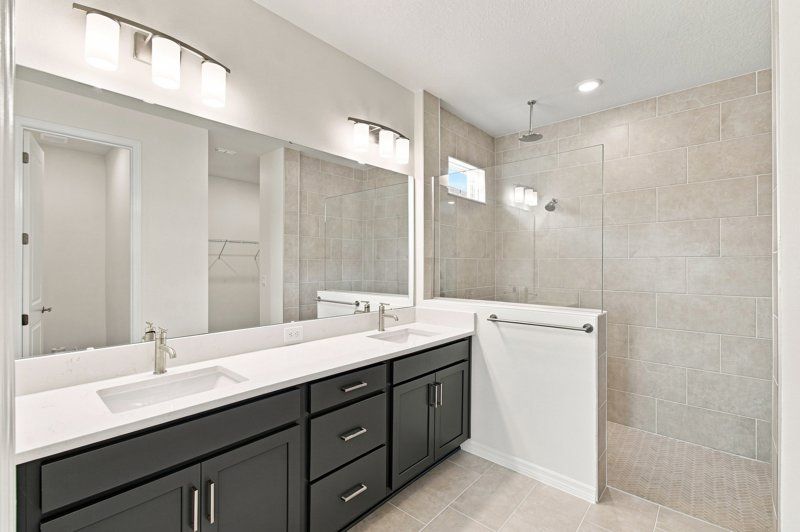 Owner's Bath